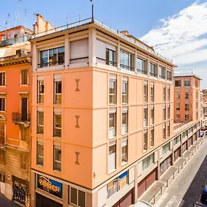 Bdc - Prestige 3bdr 3bath In Monti District Roma